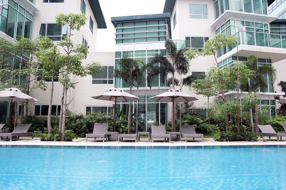 Aruga Apartments By Rockwell Makati Makati City Exteriör bild
