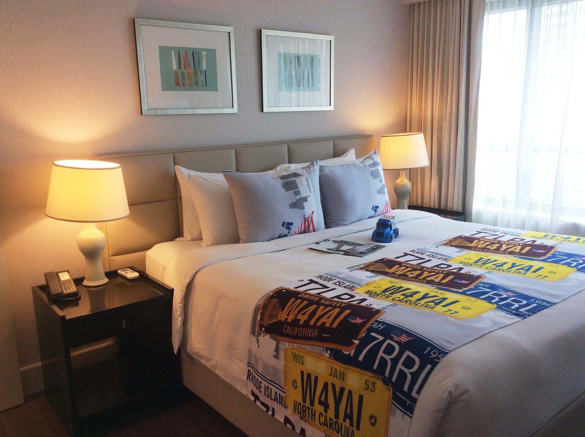 Aruga Apartments By Rockwell Makati Makati City Exteriör bild