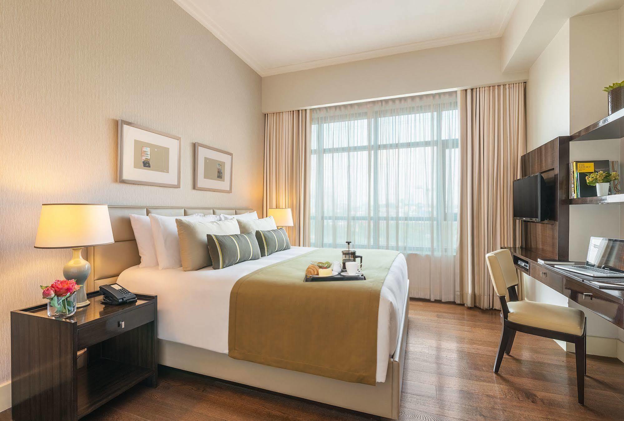 Aruga Apartments By Rockwell Makati Makati City Exteriör bild